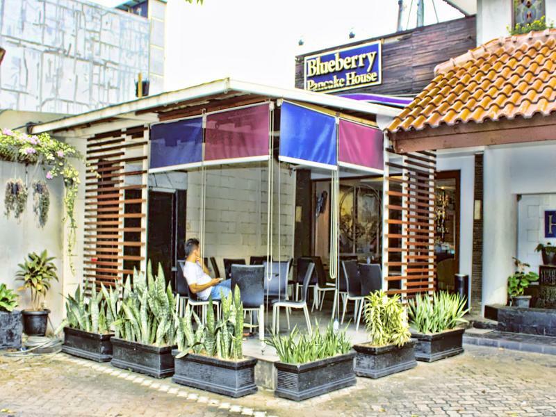 Cipta Hotel Wahid Hasyim Джакарта Екстериор снимка